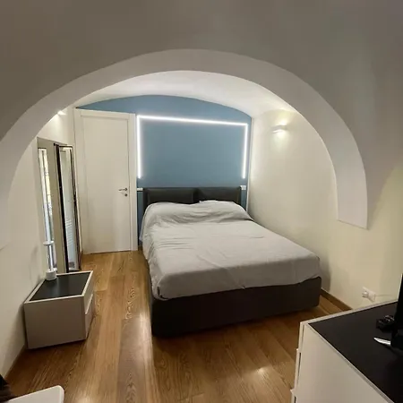 Tatil Evi Casetta Megaride Napoli